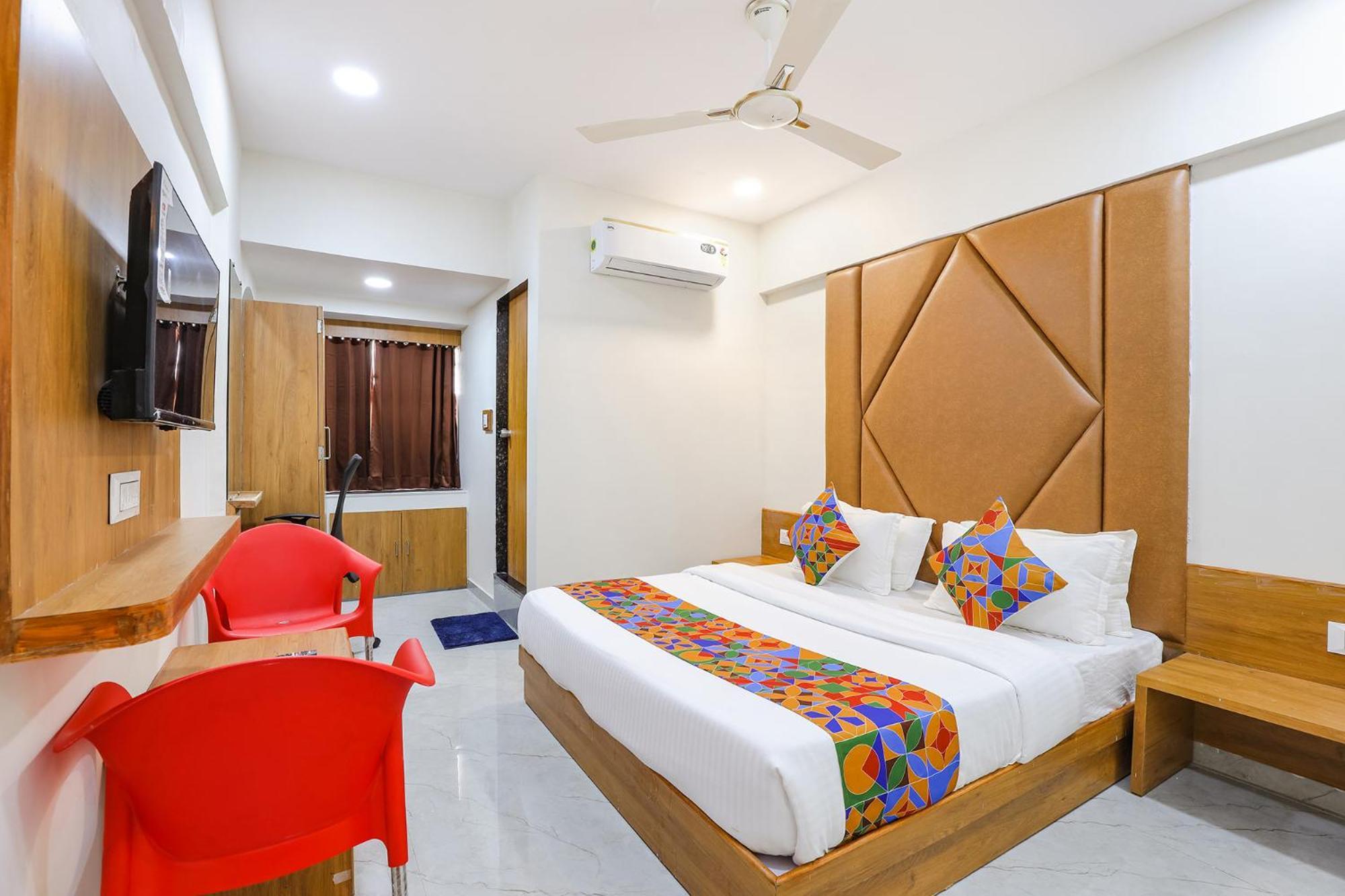 Fabhotel Crystal I - Gandhinagar Exterior foto